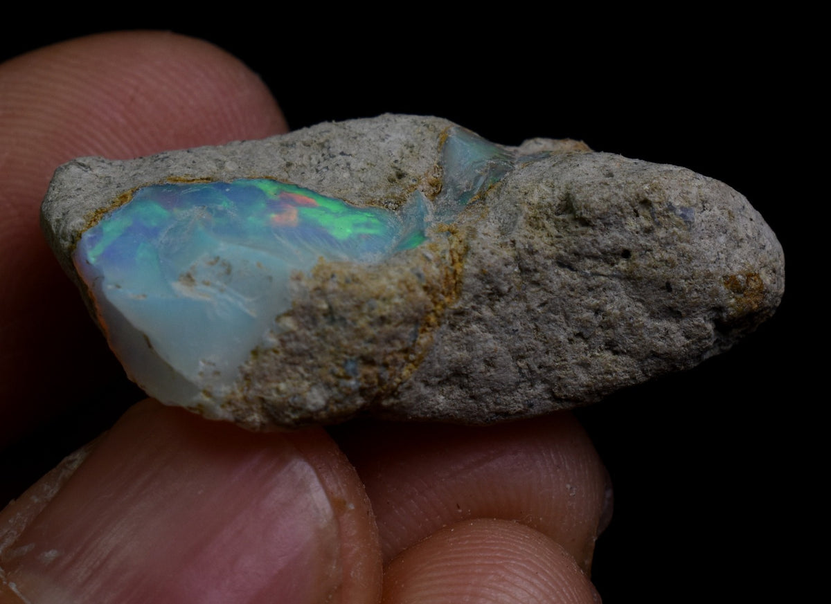 Large Ethiopian Welo Rough Opal Top Grade Specimen - 27ct weight #121