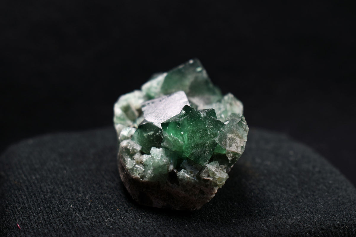 Diana Maria Fluorite Raw Cluster Specimen - Sourced UK - 88 grams #424
