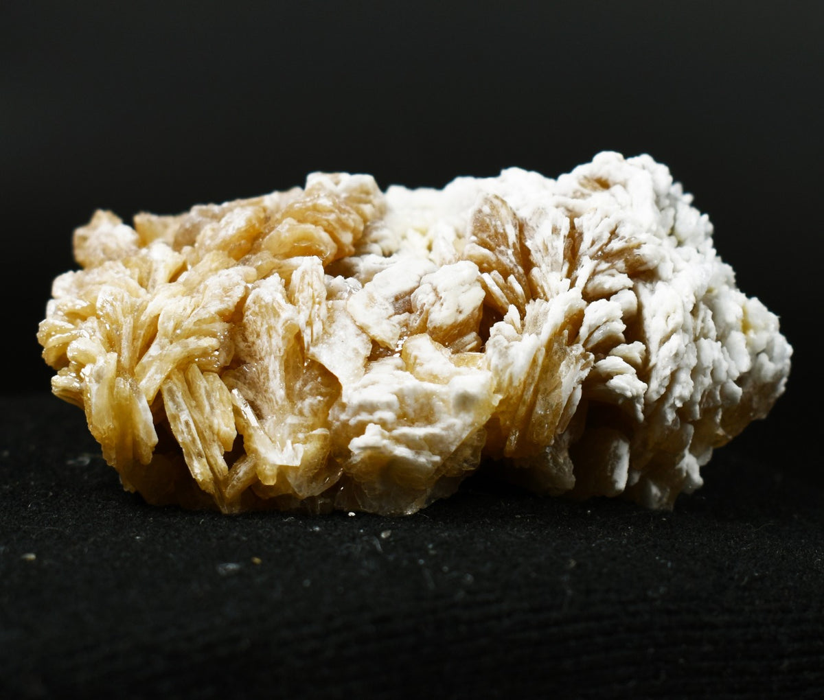 Barite, Baryte Crystal Cluster Mineral From Los Angeles County California USA - 133 grams