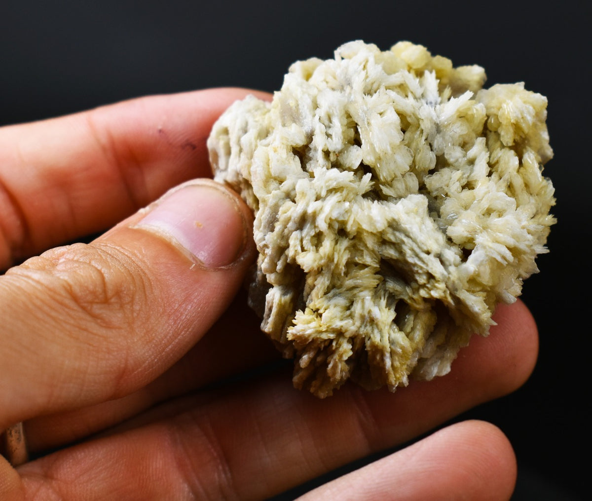 Barite, Baryte Crystal Cluster Mineral From Los Angeles County California USA - 79 grams