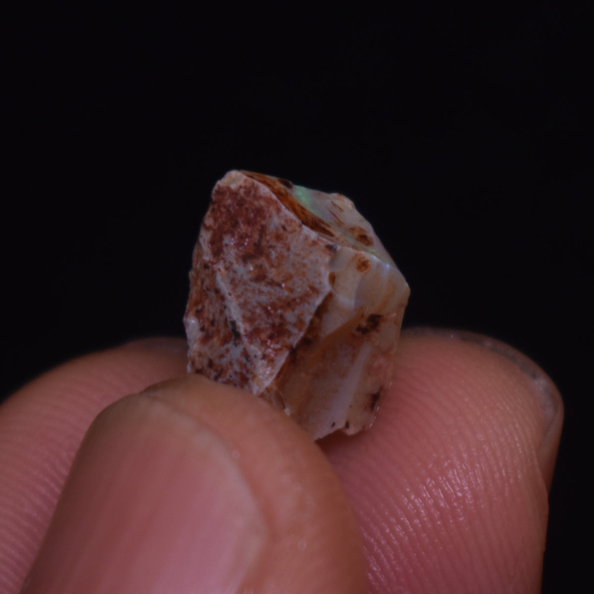 Lightning Ridge Raw Rough Opal Specimen from Australia, 4ct weight #36