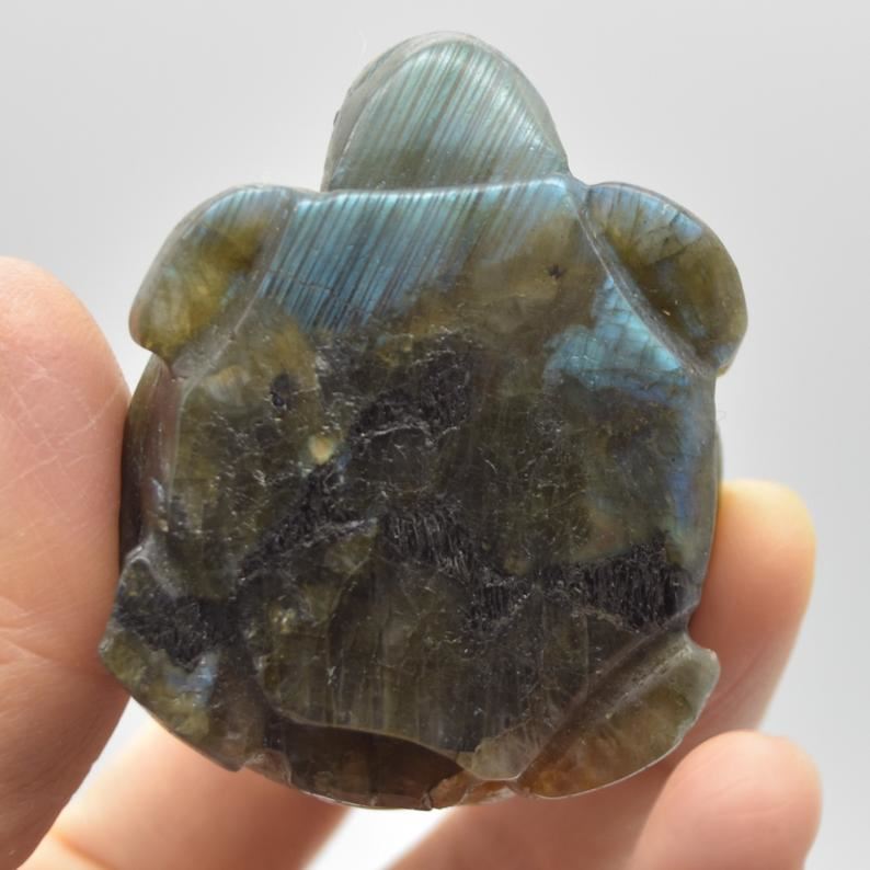 Labradorite Turtle - 5cm x 4cm x 2.5cm - 105 grams