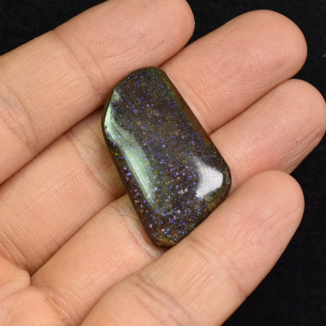 Canadian Natural Ammolite, Ammonite Freeform Polished Cabochon Specimen - 3.2cm x 1.9cm - 5.2 grams
