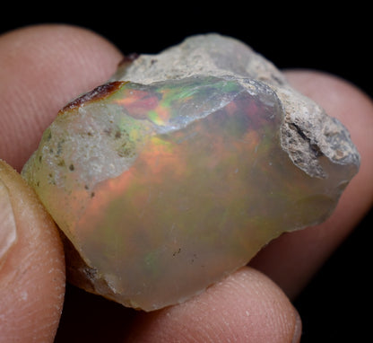 Large Ethiopian Welo Rough Opal Top Grade Specimen - 38ct weight #104