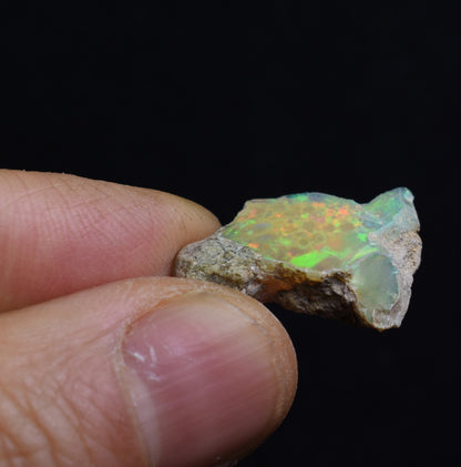 Ethiopian Welo Rough Opal Top Grade Specimen - 11ct weight #109