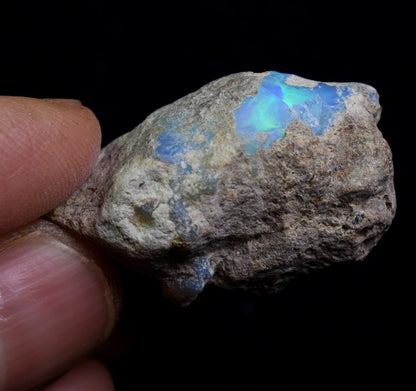 Large Ethiopian Welo Rough Opal Top Grade Specimen - 55ct weight #111