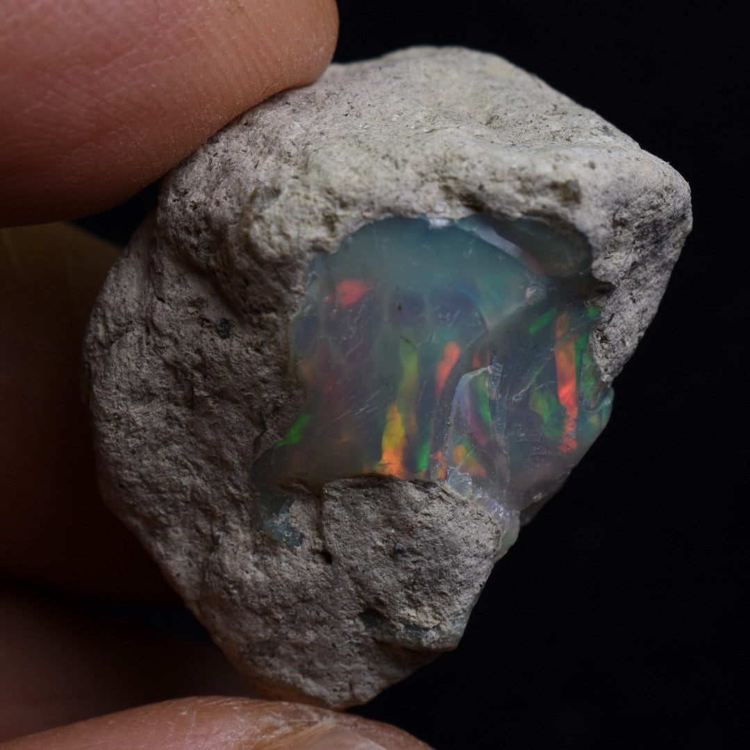 Large Ethiopian Welo Rough Opal Top Grade Specimen - 44ct weight #114