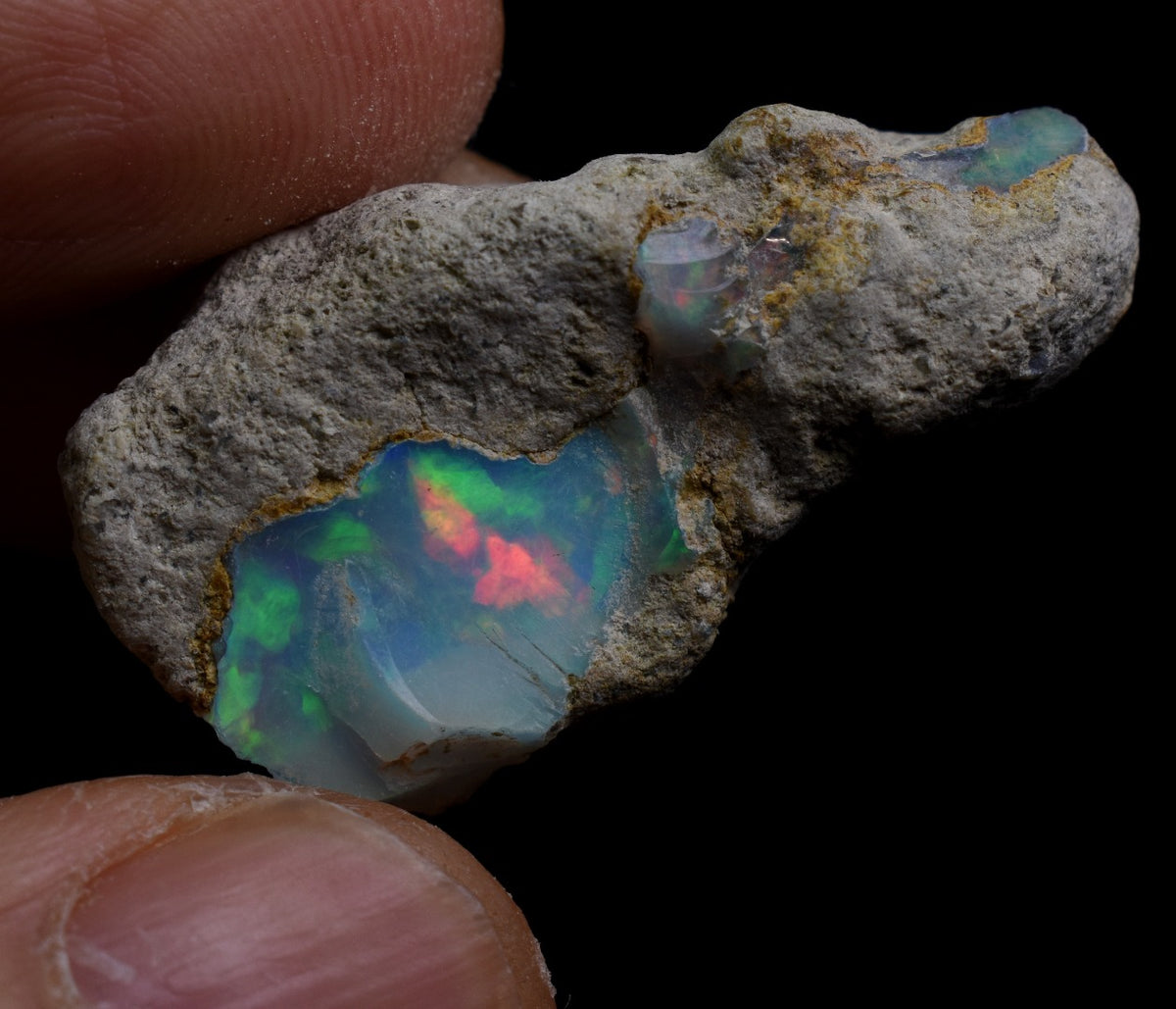 Large Ethiopian Welo Rough Opal Top Grade Specimen - 27ct weight #121