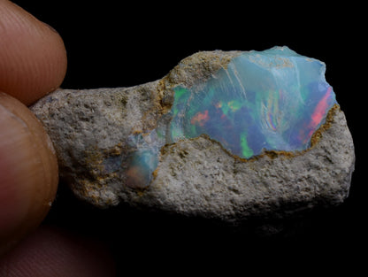 Large Ethiopian Welo Rough Opal Top Grade Specimen - 27ct weight #121