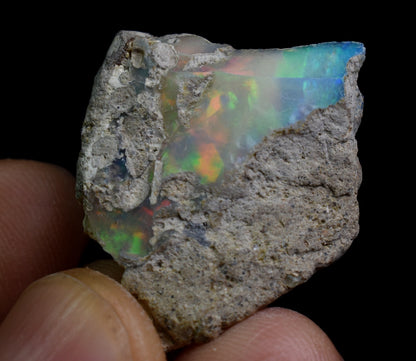 Large Ethiopian Welo Rough Opal Top Grade Specimen - 22ct weight #123