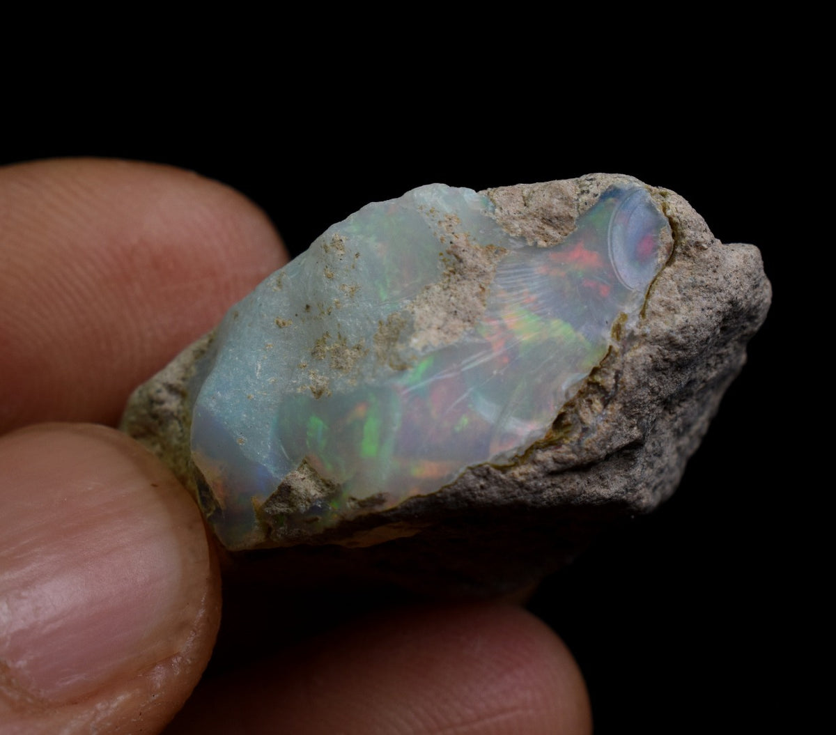 Large Ethiopian Welo Rough Opal Top Grade Specimen - 35ct weight #126