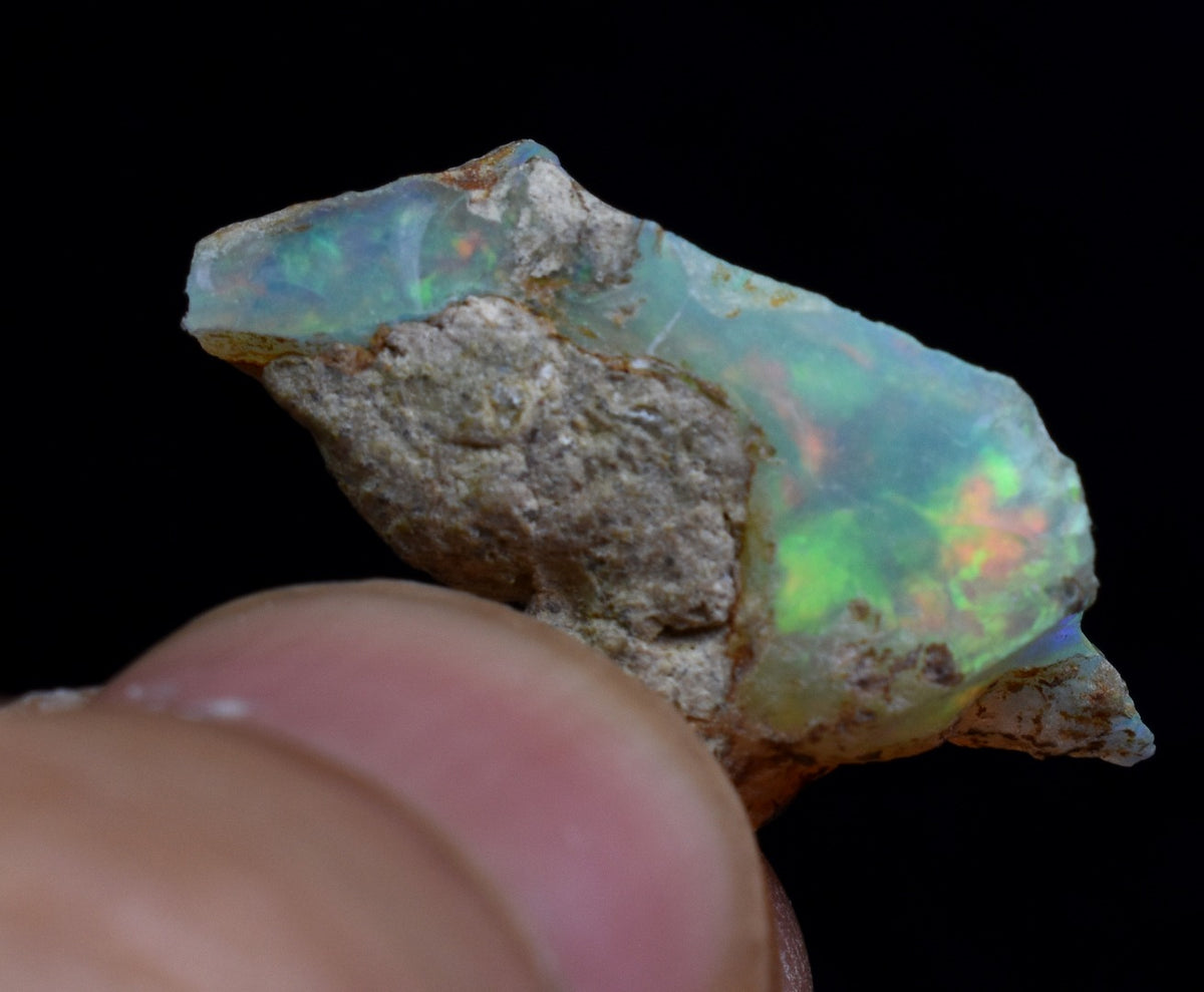 Ethiopian Welo Rough Opal Top Grade Specimen - 10ct weight #128