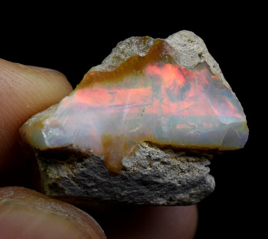 Large Ethiopian Welo Rough Opal Top Grade Specimen - 32ct weight #129