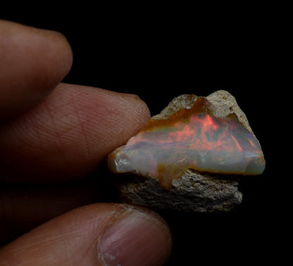 Large Ethiopian Welo Rough Opal Top Grade Specimen - 32ct weight #129