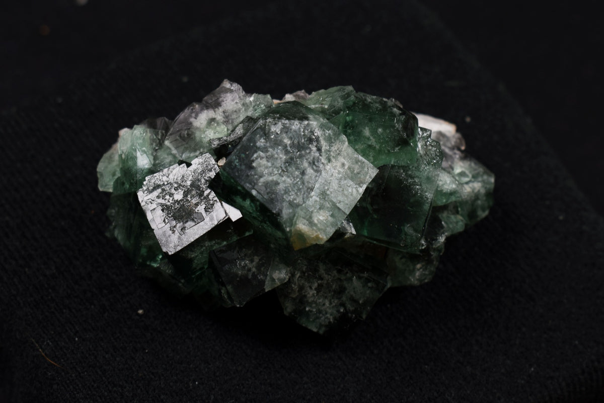 Diana Maria Fluorite Raw Cluster Specimen with Quartz - Sourced UK - 105 grams #416