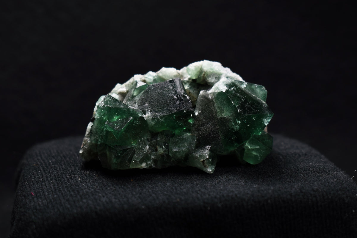 Diana Maria Fluorite Raw Cluster Specimen - Sourced UK - 88 grams #424