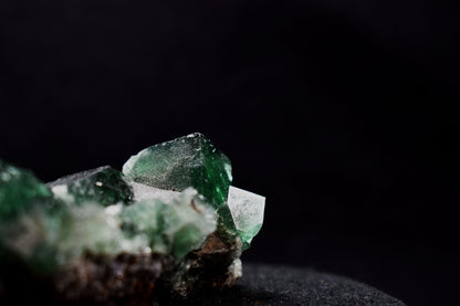 Diana Maria Fluorite Raw Cluster Specimen - Sourced UK - 88 grams #424