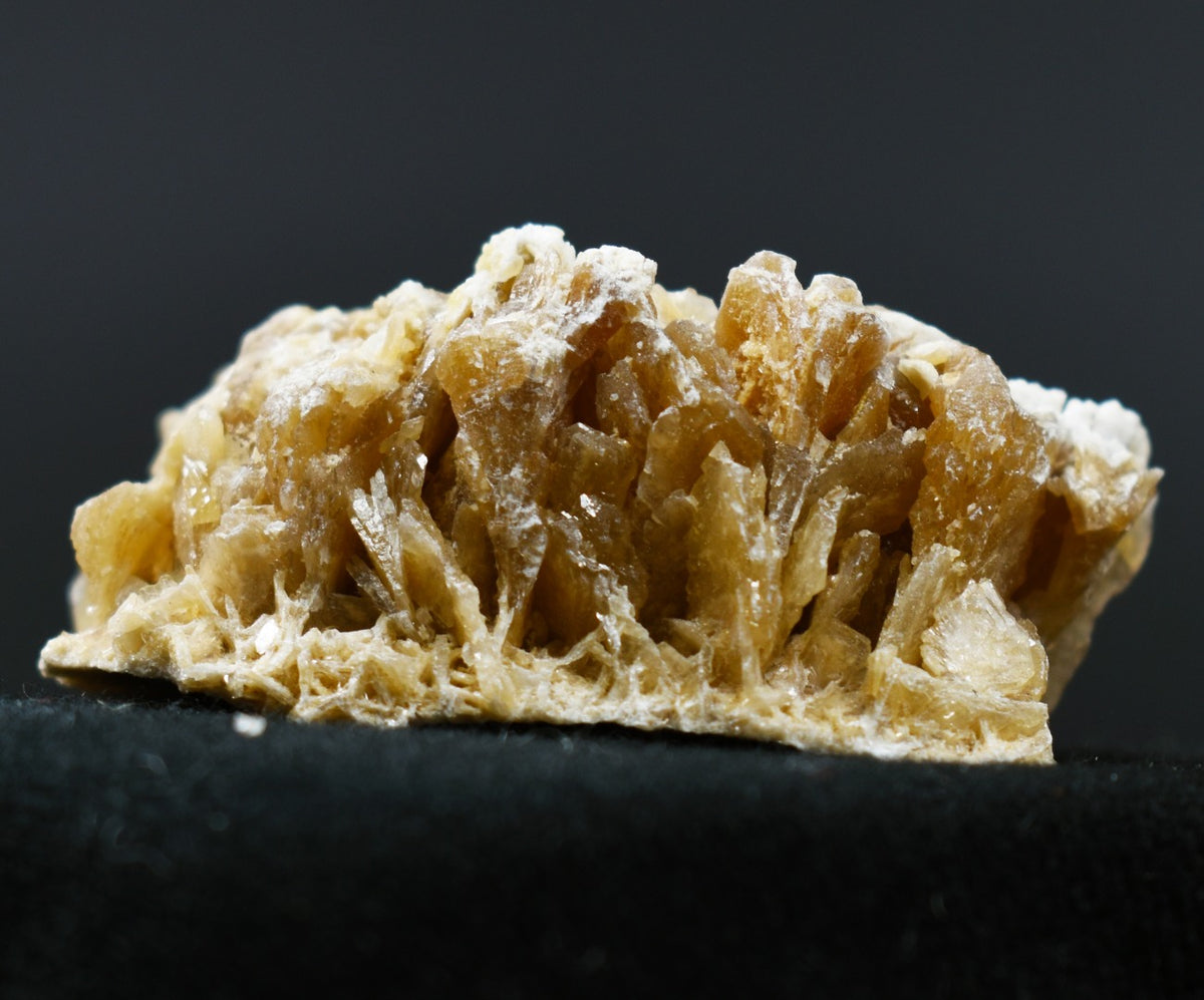 Barite, Baryte Crystal Cluster Mineral From Los Angeles County California USA - 118 grams