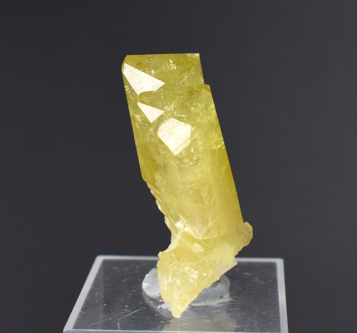 Brazilianite Crystal Cluster with Albite - from Linopolis, Minas Gerais, Brazil, museum quality, 19g
