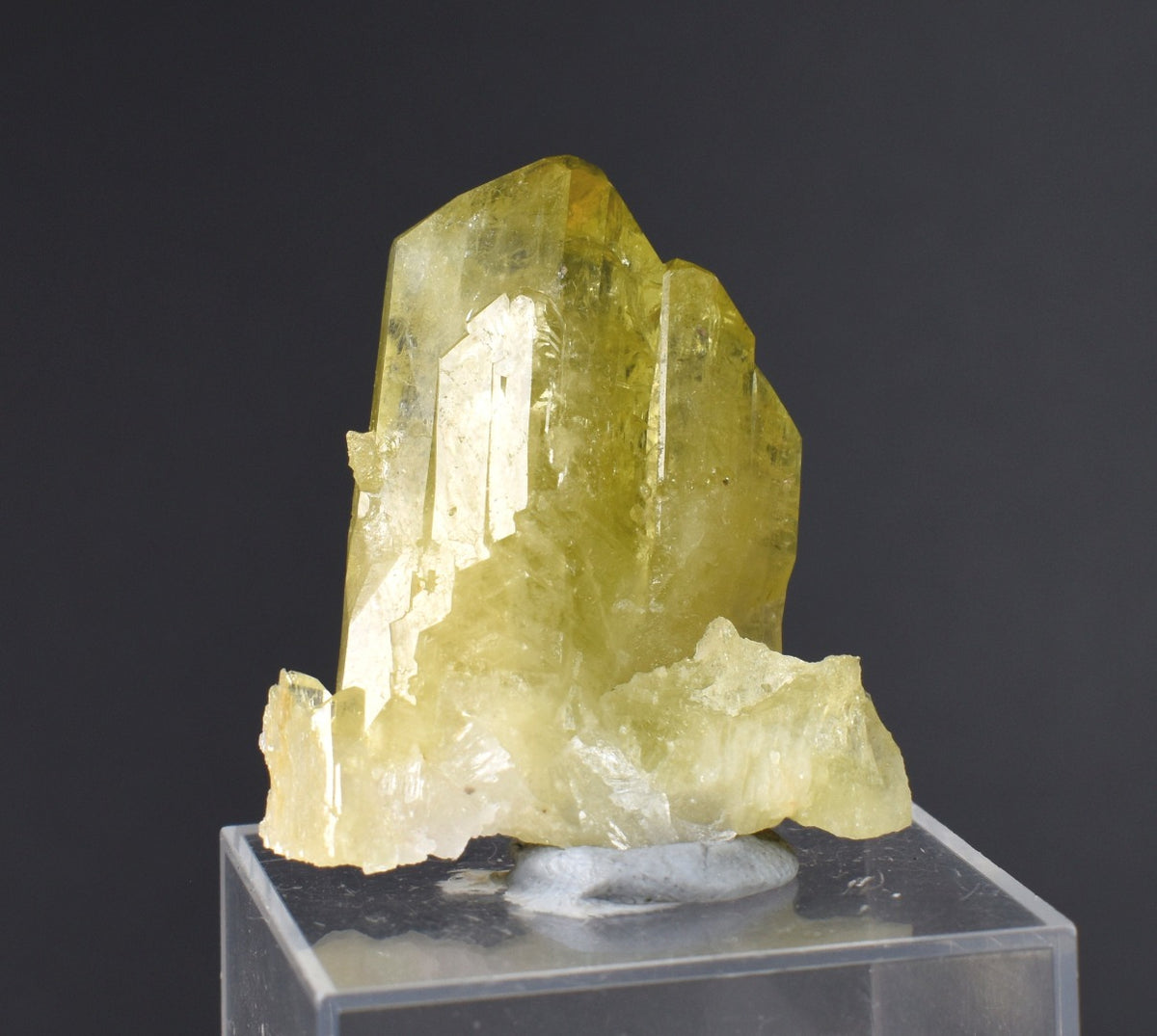 Brazilianite Crystal Cluster with Albite - from Linopolis, Minas Gerais, Brazil, museum quality, 19g