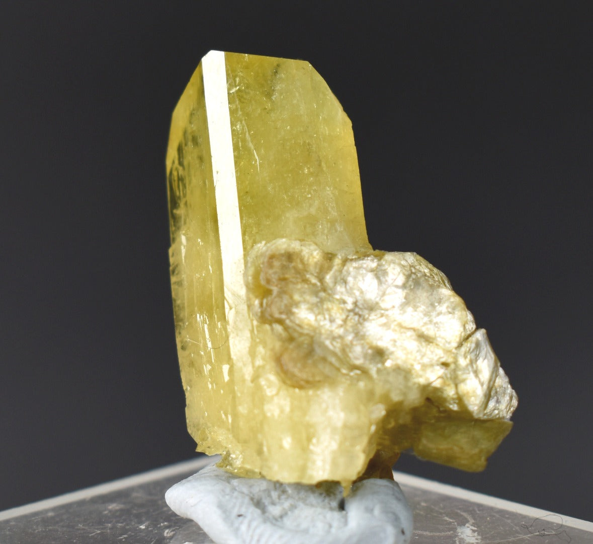 Brazilianite Crystal Cluster with Muscovite - from Linopolis, Minas Gerais, Brazil, museum quality, 9.8g