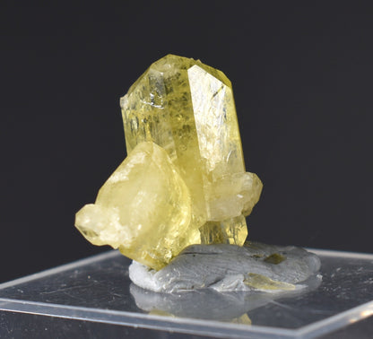 Brazilianite Crystal Cluster - from Linopolis, Minas Gerais, Brazil, museum quality, 3.4g