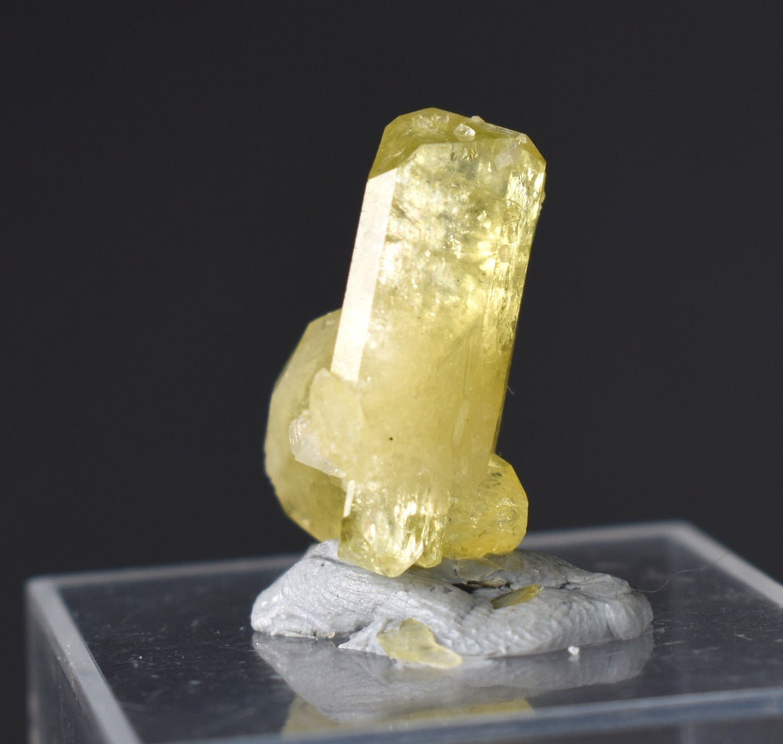Brazilianite Crystal Cluster - from Linopolis, Minas Gerais, Brazil, museum quality, 3.4g