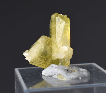 Brazilianite Crystal Cluster - from Linopolis, Minas Gerais, Brazil, museum quality, 3.4g