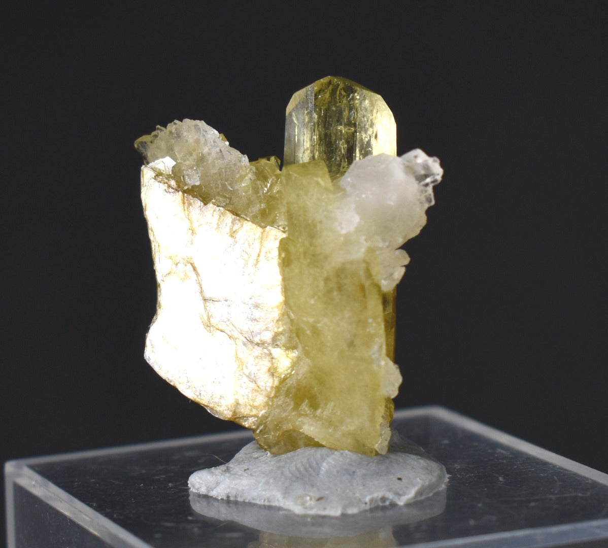 Brazilianite Crystal Cluster with Albite & Muscovite - from Linopolis, Minas Gerais, Brazil, museum quality, 4.7g
