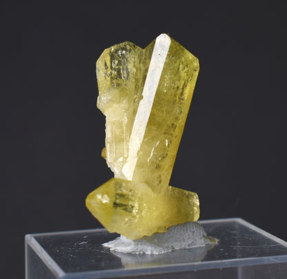 Brazilianite Crystal Cluster with Albite & Muscovite - from Linopolis, Minas Gerais, Brazil, museum quality, 6.3g
