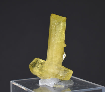 Brazilianite Crystal Cluster with Albite & Muscovite - from Linopolis, Minas Gerais, Brazil, museum quality, 6.3g