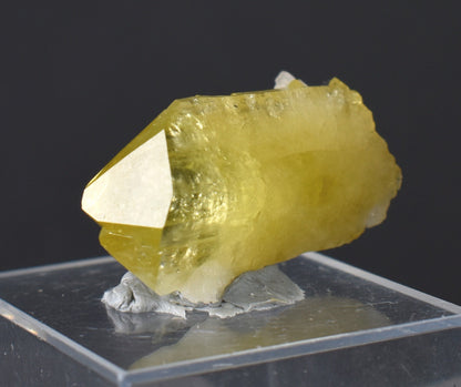 Brazilianite Crystal Cluster with Albite & Muscovite - from Linopolis, Minas Gerais, Brazil, museum quality, 7.8g
