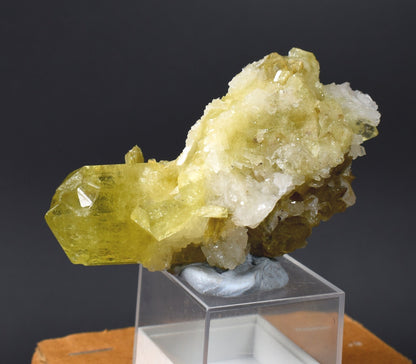 Brazilianite Crystal Cluster with Albite & Muscovite - from Linopolis, Minas Gerais, Brazil, museum quality, 76g