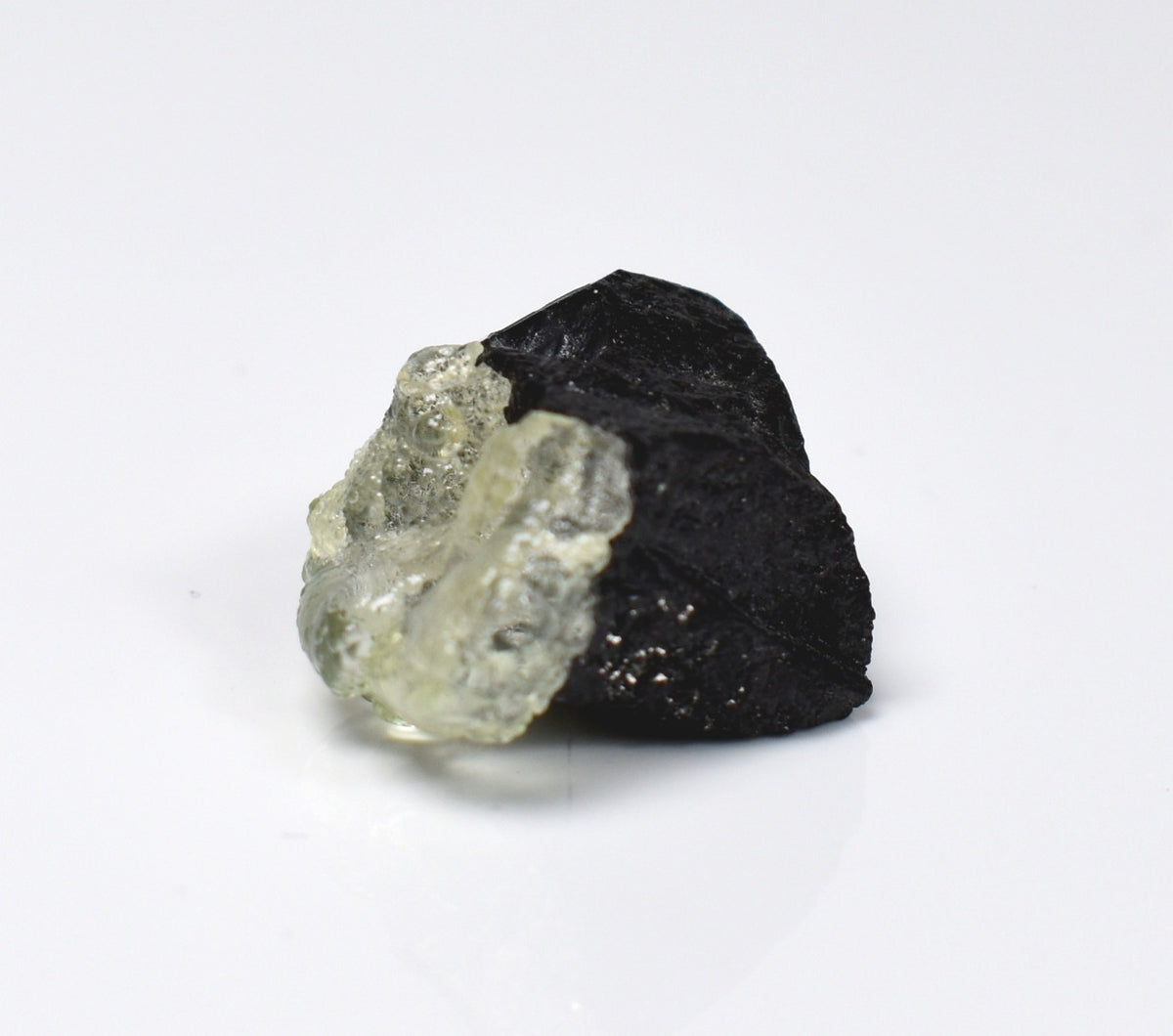 Fluorescent Hyalite Opal with Black Tourmaline - Mineral from Erongo Mountains Namibia, 5.7 grams