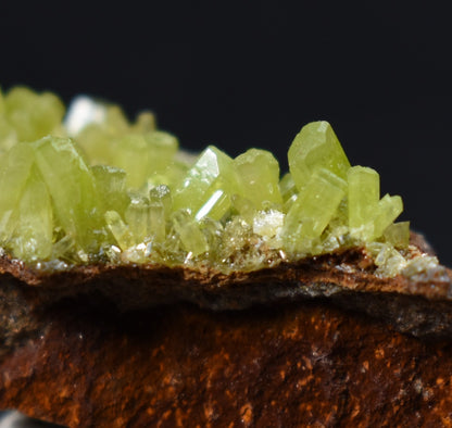 Lustrous Apple Green Pyromorphite Crystal - Daoping Mine, China - Rare - 9.7 grams