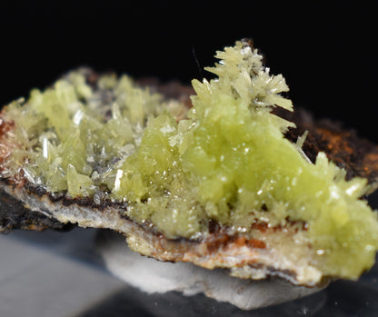 Lustrous Apple Green Pyromorphite Crystal - Daoping Mine, China - Rare - 14.4 grams