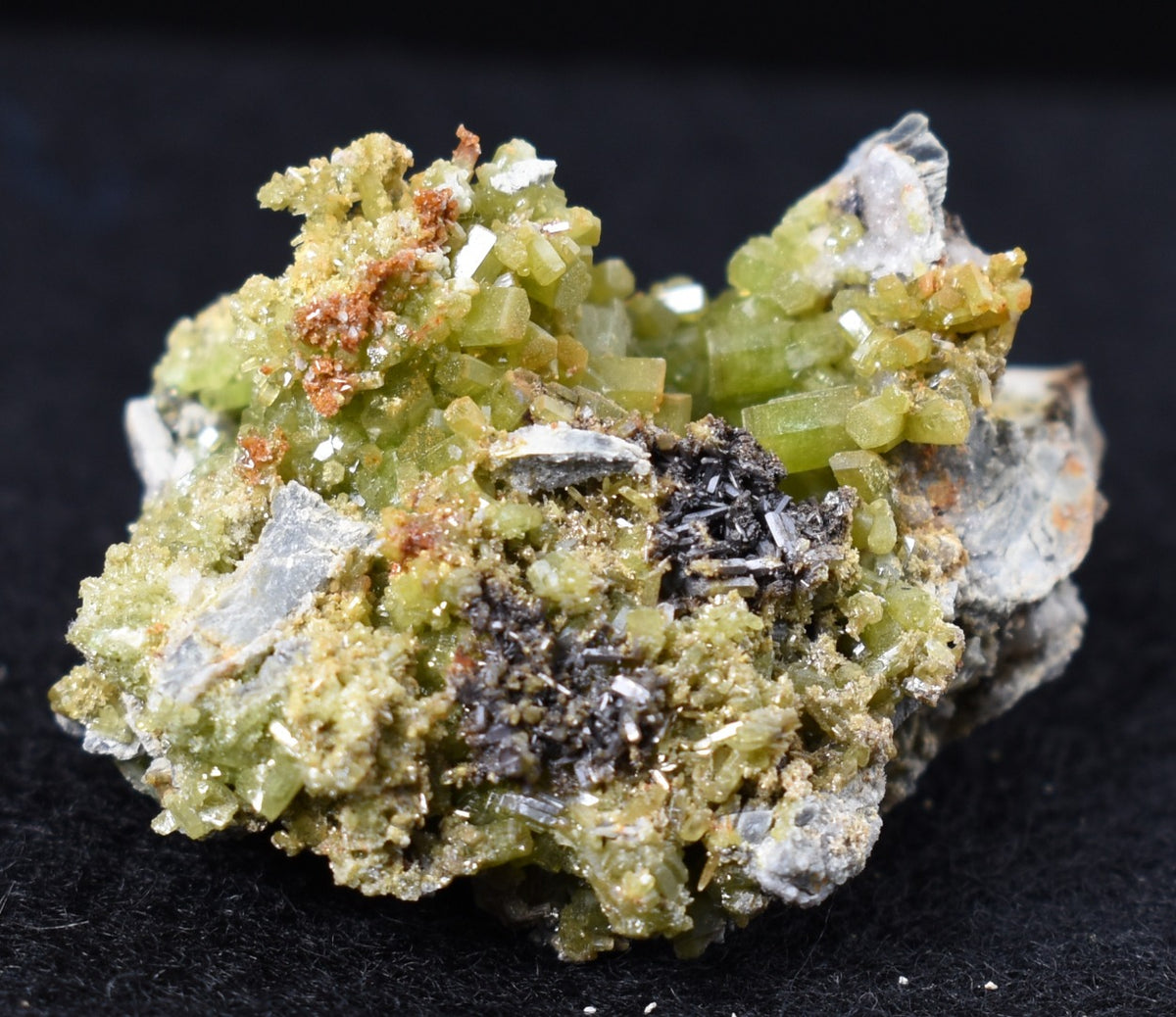 Lustrous Apple Green Pyromorphite Crystal - Daoping Mine, China - Rare - 38.1 grams