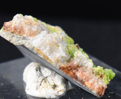 Lustrous Apple Green Pyromorphite Crystal - Daoping Mine, China - Rare - 8.3 grams