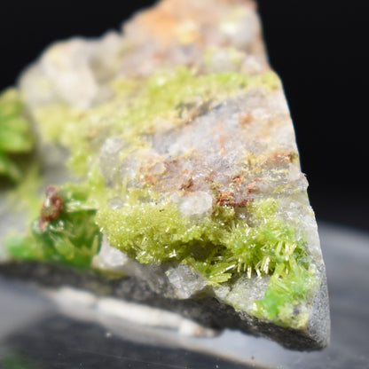 Lustrous Apple Green Pyromorphite Crystal - Daoping Mine, China - Rare - 8.3 grams