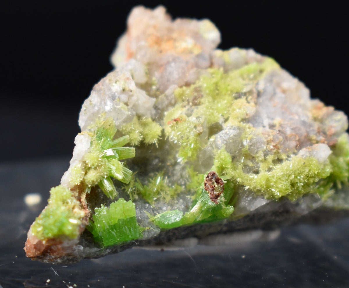 Lustrous Apple Green Pyromorphite Crystal - Daoping Mine, China - Rare - 8.3 grams