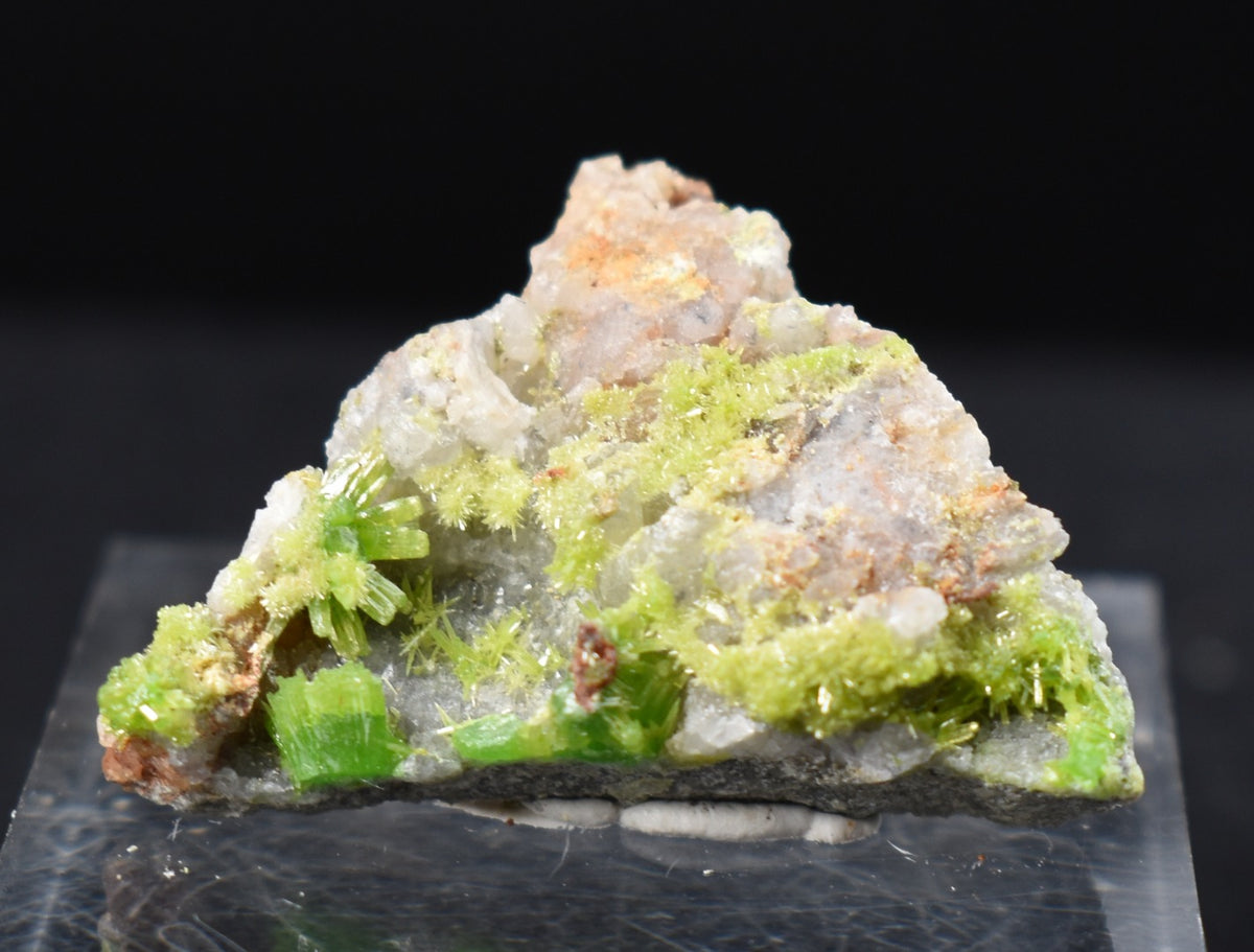 Lustrous Apple Green Pyromorphite Crystal - Daoping Mine, China - Rare - 8.3 grams