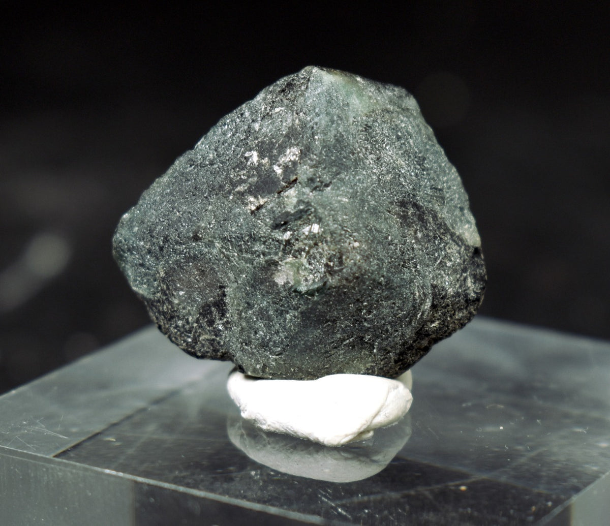 Natural Alexandrite / Chrysoberyl Rough Crystal from Brazil | Rare Colour Change Alexandrite Specimen - 1 PC - 34CT
