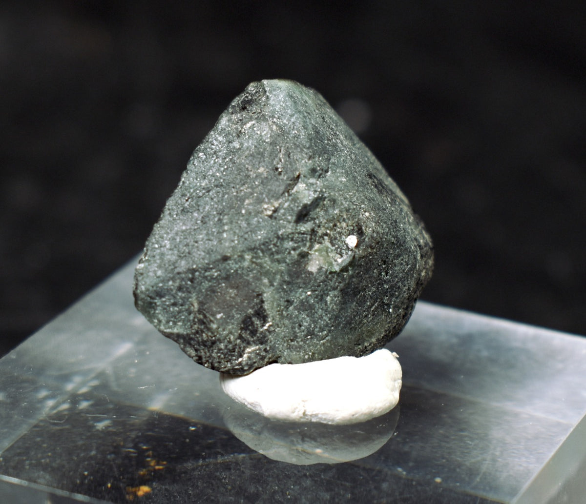 Natural Alexandrite / Chrysoberyl Rough Crystal from Brazil | Rare Colour Change Alexandrite Specimen - 1 PC - 34CT