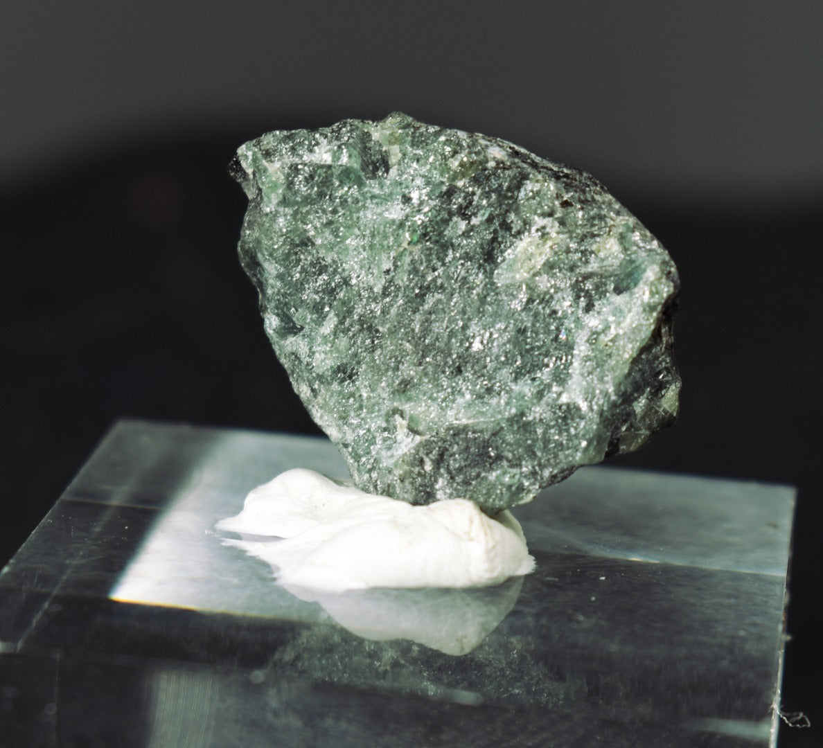 Natural Alexandrite / Chrysoberyl Rough Crystal from Brazil | Rare Colour Change Alexandrite Specimen - 1 PC - 33CT