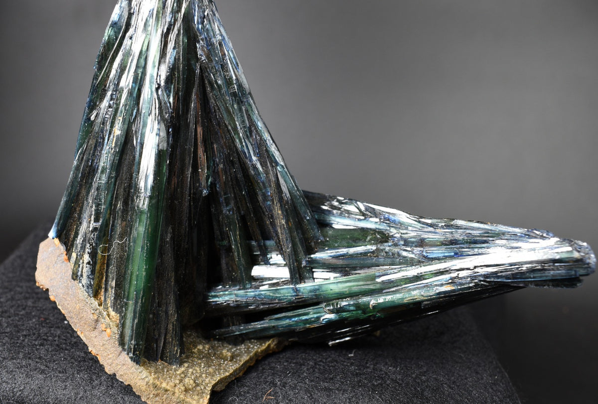 Large Rare Vivianite Crystal from Brazil - Deep Blue-Green Prismatic Blades, Brazilian Vivianite Specimen, Collector Mineral - 453g - #01