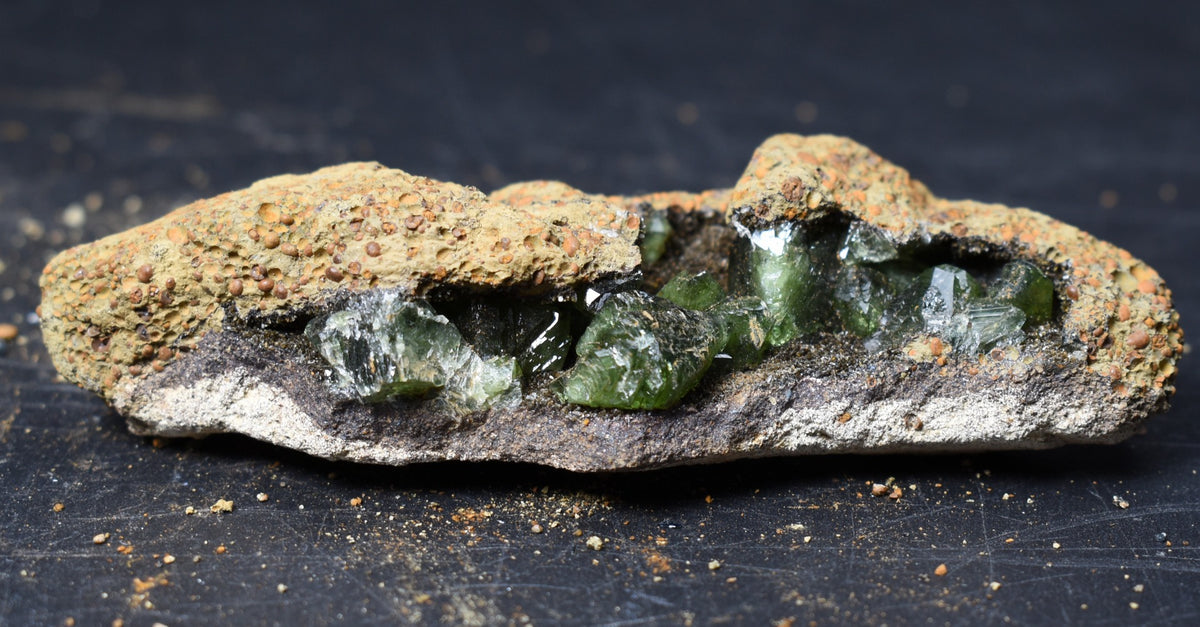 Rare Lustrous Green Ludlamite in Vug ? Cabe�a do Cachorro, Brazil - 92 grams
