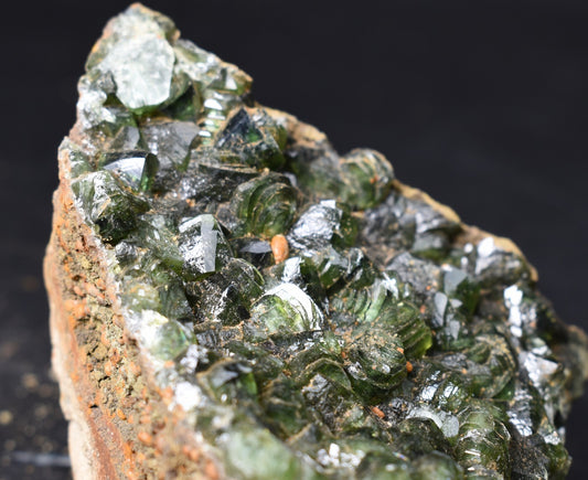 Rare Lustrous Green Ludlamite in Vug ? Cabe�a do Cachorro, Brazil - 456 grams