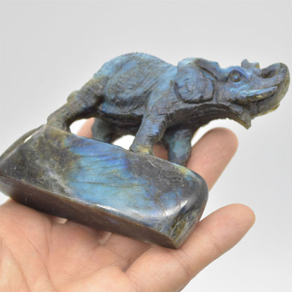 Labradorite Elephant - 8cm x 8cm x 3cm - 222 grams
