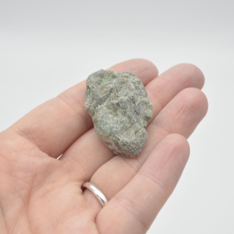 Raw Emerald Specimen Rock - 16 grams