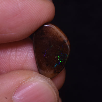 Australian Polished Boulder Opal Stone – 5.5ct weight #32